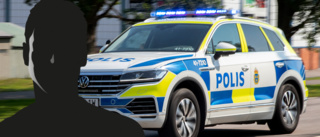 Stack fingret i ögat på polis – under lekstund med barn