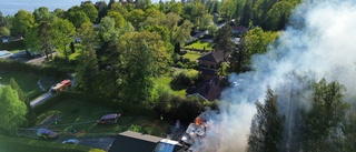 Se branden i Mälarbaden från ovan