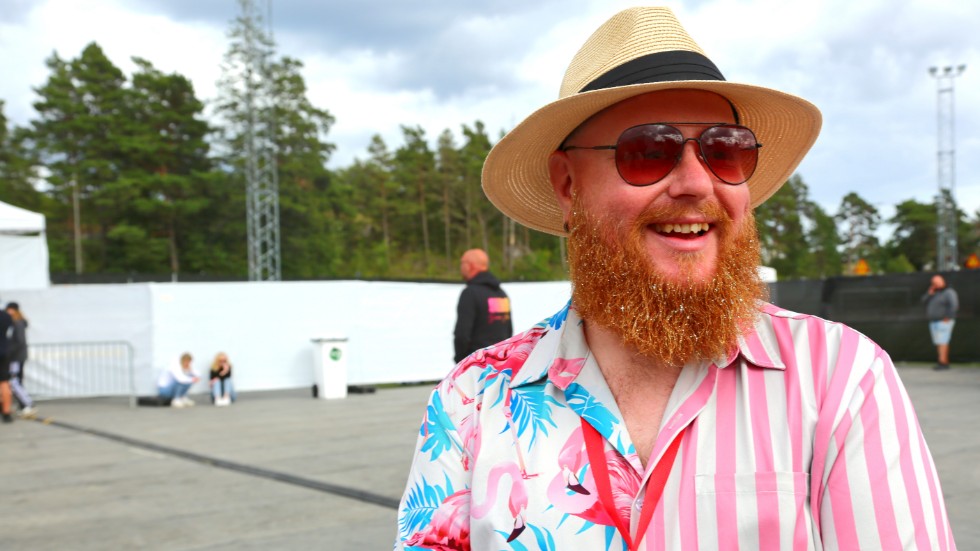 Christoffer Holm, i bandet Dalhem Desperados som arragerar Slite Summer Vibes, berättar om 2024 års upplaga av musikfestivalen.