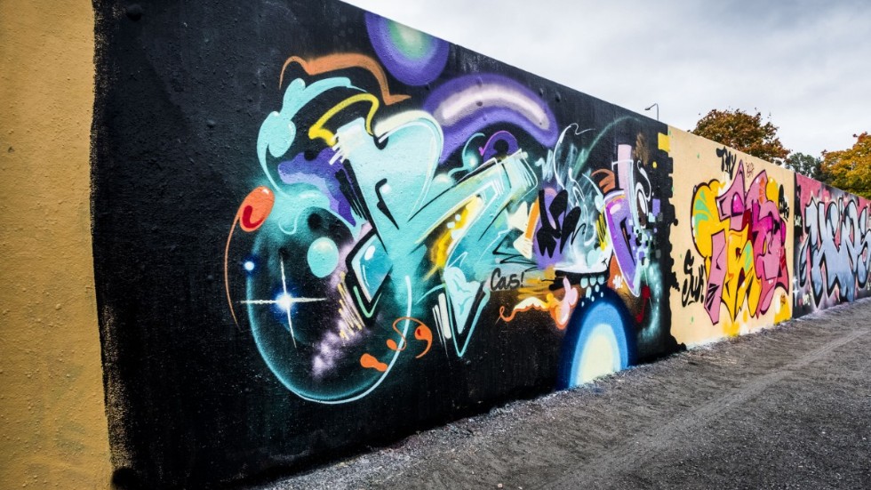 Graffitivägg i Farsta i Stockholm. Arkivbild.