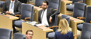 Oppositionell attack i riksdagen