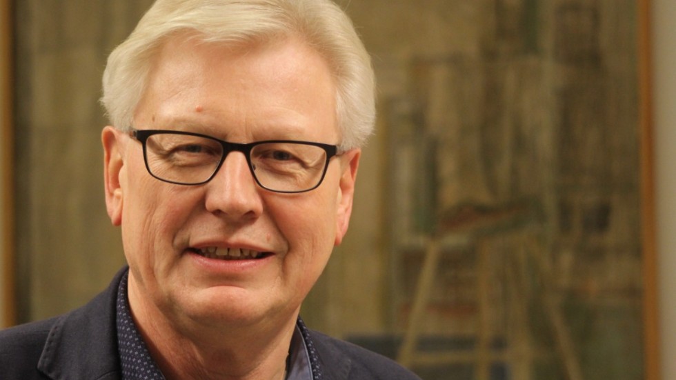 Anders Andersson (KD) minns turerna om nedläggningen av sjukhuset i Vimmerby för 30 år sen. "Det var en jättestrid, och visst kan man säga att det var då sjukhuset degraderades till en vårdcentral. Men ändå en speciell vårdcentral", säger han i dag.