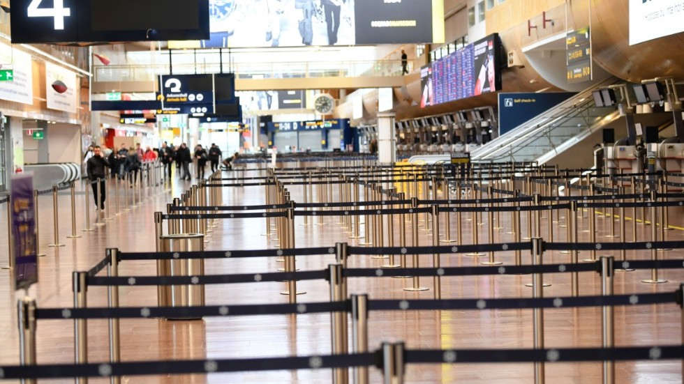 En typisk coronadag i Arlanda avgångshall när allt stod stilla. Men efter inrikesflygen öppnas det nu upp för mer utrikestrafik. Arkivbild.
