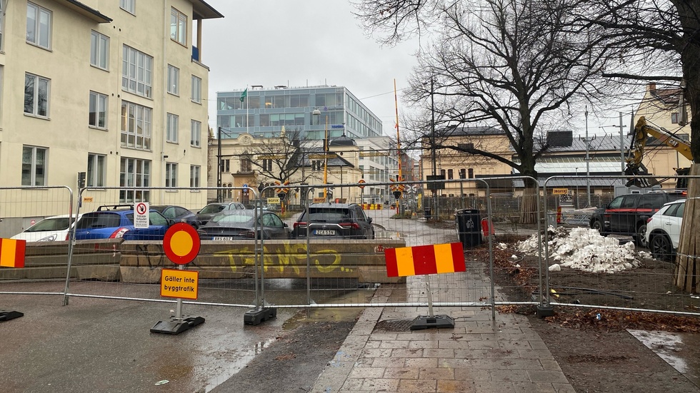 Övergångarna vid S:t Persgatan och S:t Olofsgatan kommer vara avstängda fram till någon gång 2027