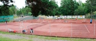 Tennisbanor rustas