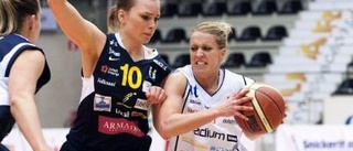 Rena rama drömstarten för Dolphins basketdamer