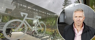 Fortfarande luftigt i cykelgaraget vid tåget – men kommunen nöjd med satsningen: "Kanske lite före sin tid"