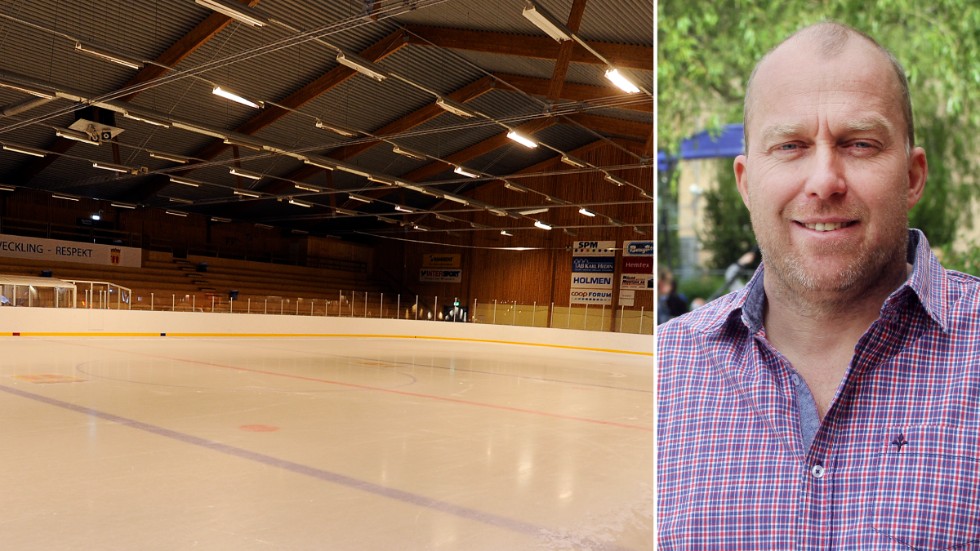 Rektorn Peter Jedar uppskattar inte alls att friskolorna, som hans egen Strängnäs Montessori, ska betala 440 kronor per timme för att använda kommunens ishallar. Tidigare var motsvarande slant 200 kronor.