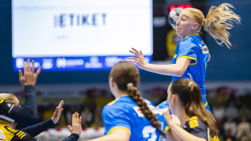 Tyra Axnér spelar till vardags i Nykøbing Falster Håndbold i Danmark. Arkivbild.