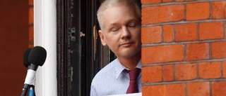 Låt Assange uggla på ambassaden