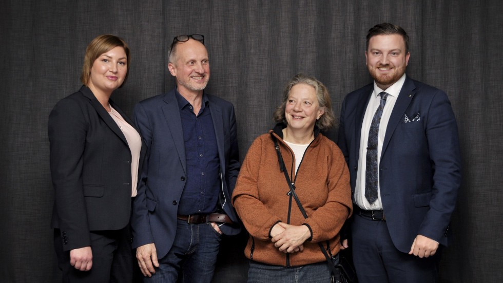 Östhammar styrs efter valet av majoritetsledarna Sabina Ståhl (KD), Lars O Holmgren (BoA), Ylva Lundin (SD) och kommunalrådet Fabian Sjöberg (M).