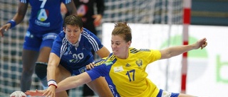 Handbollsstjärna till Danmark