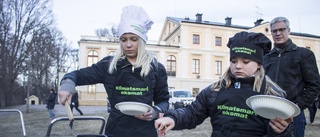 Earth hour firades med wok