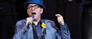 Elvis Costello till Linköping