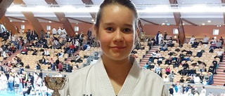 Silver och guld till Karate Dojo-tjejer