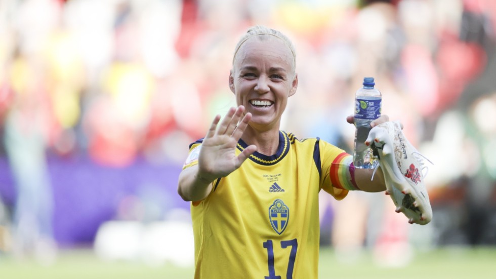 Mittfältsveteranen Caroline Seger är tillbaka i träning, och närmar sig comeback på fotbollsplanen efter fjolårets häloperation. Arkivbild.