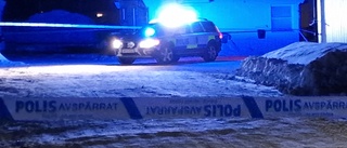 Misstänkta återvände till brottsplatsen vid vandrarhemmet