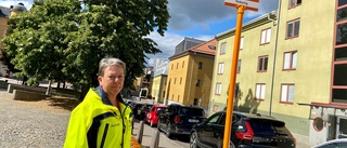 Nu är det slutparkerat på trottoaren för elsparkcyklar