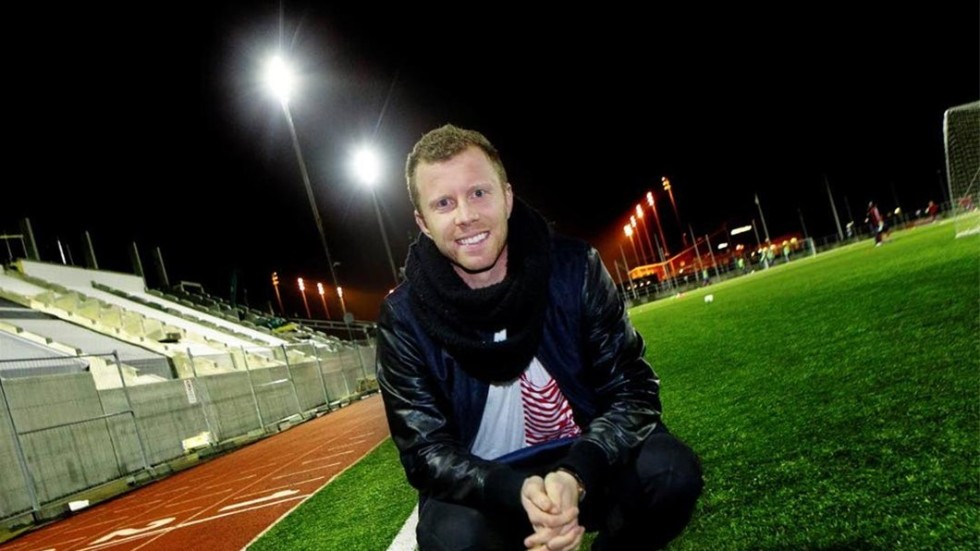 Kristoffer Näfver skrev på ett tvåårskontrakt med Motala AIF på tisdagskvällen. Han gillar Maifs vision att satsa mot superettan.