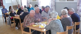 PRO Nederluleå södra bjöd in till salladslunch