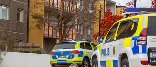 Stor polisinsats oroade boende – polisen förtegen