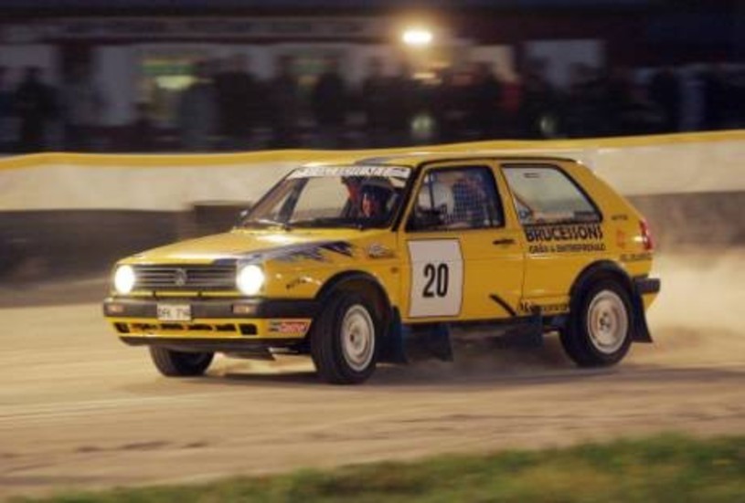 Galgberget. Michael Brucesson med kartläsare Jane Erixon vann grupp H i rallysprint.Foto: ULF JÖNSSON.