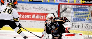 Tuff landslagsdebut för Luleå Hockey-målvakten