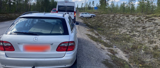 Car in ditch: "Lost control and span off the road"