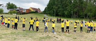 Fotbollsskola för 240 barn: "Största under sommarlovet"