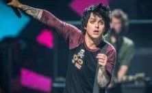 Green Day skjuter på nästa års turné