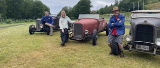 Fart och historia med roadsters på Duntis