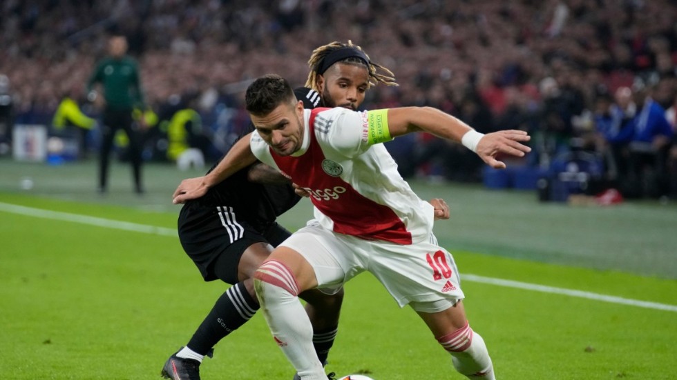 Ajax lagkapten Dusan Tadic.