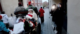 Tomteparad ger fler möjlighet till en god jul