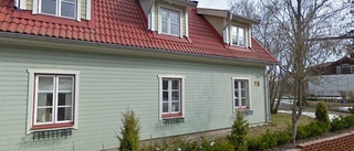 186 kvadratmeter stor villa från 1919 i Norrtälje får ny ägare