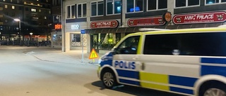 Misstänkt bråk mitt på Fristadstorget