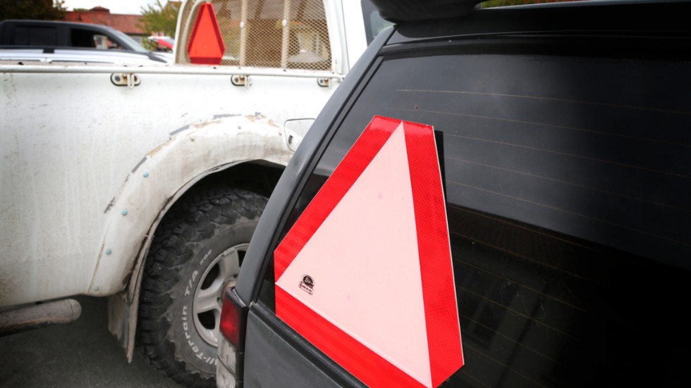 Vid Åsporten inne i Katrineholm körde en ung man i över 60 kilometer i timmen med sin A-traktor. Genrebilden är tagen i ett annat sammanhang.