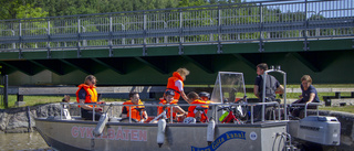 Nya båten ska hjälpa cyklister vidare längs Göta kanal