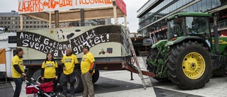 Dags att ta traktorn till Sergels torg igen