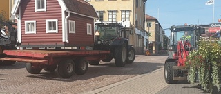 Se när sommartorget plockas bort i Vimmerby centrum