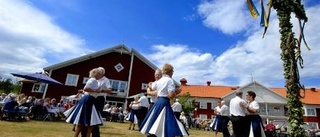 Festlig biopremiär och en trilskande bro