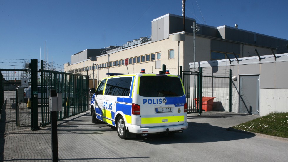 62-åringen fälldes för hotet mot polishuset i Visby. 