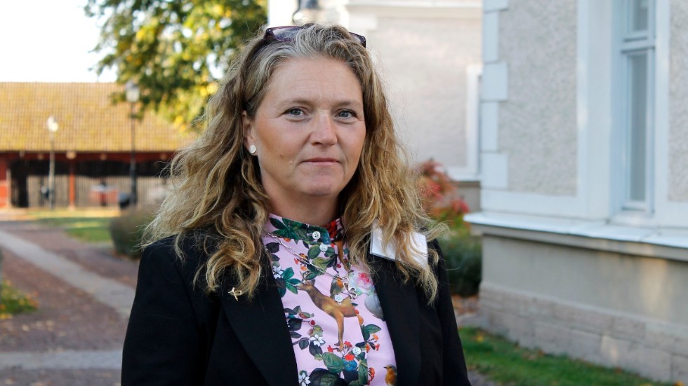 Det svenska jordbrukets kostnader skenar och matpriser i butikerna måste höjas, men fler åtgärder krävs. Det menar Jeanette Blackert, ordförande för LRF Östergötland. "Politikerna måste förstå allvaret", säger hon.