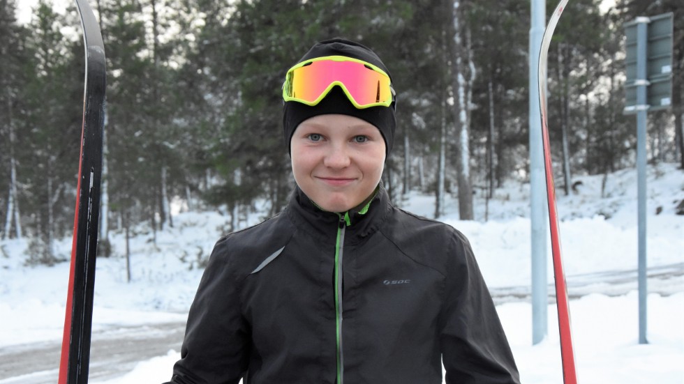Tor Kronholm, 14, hade bara gott att säga om den tidiga säsongsstarten. "Kul att få åka."