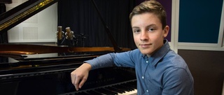 14-åriga pianisten Maksymilian blev uttagen till nordisk tävling