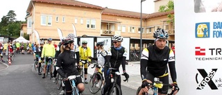 Ride of Hope cyklar för barncancerfonden