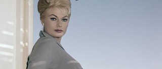 Anita Ekberg är död