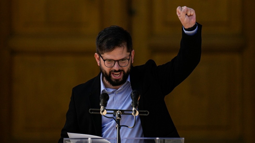 Chiles president Gabriel Boric har fått sig en rejäl och välförtjänt näsbränna av sin befolkning. 
