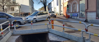 Korsningen vid torget stängs av – påverkar busstrafiken: "Vi måste stänga av"