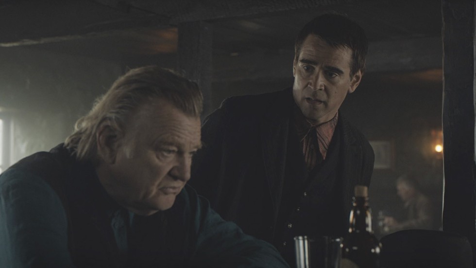 Colm (Brendan Gleeson) och Padraic (Colin Farrell) har varit vänner i många år – när Colm plötsligt vill avsluta deras vänskap. Pressbild.