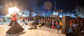 Oväntade gästen pratade om döden på marknadens invigning